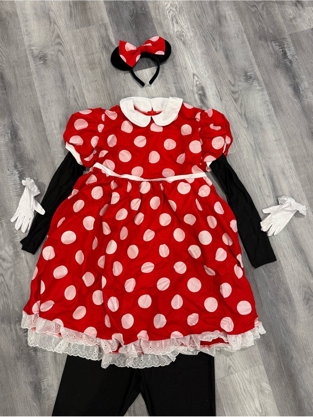 Official Disney Brand Minnie Mouse Halloween Costume - Women’s XL